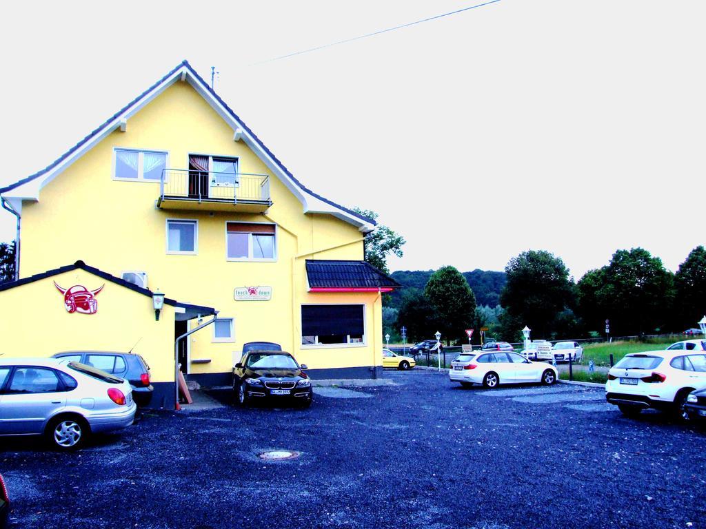 Touch Down Motel Lohmar Extérieur photo